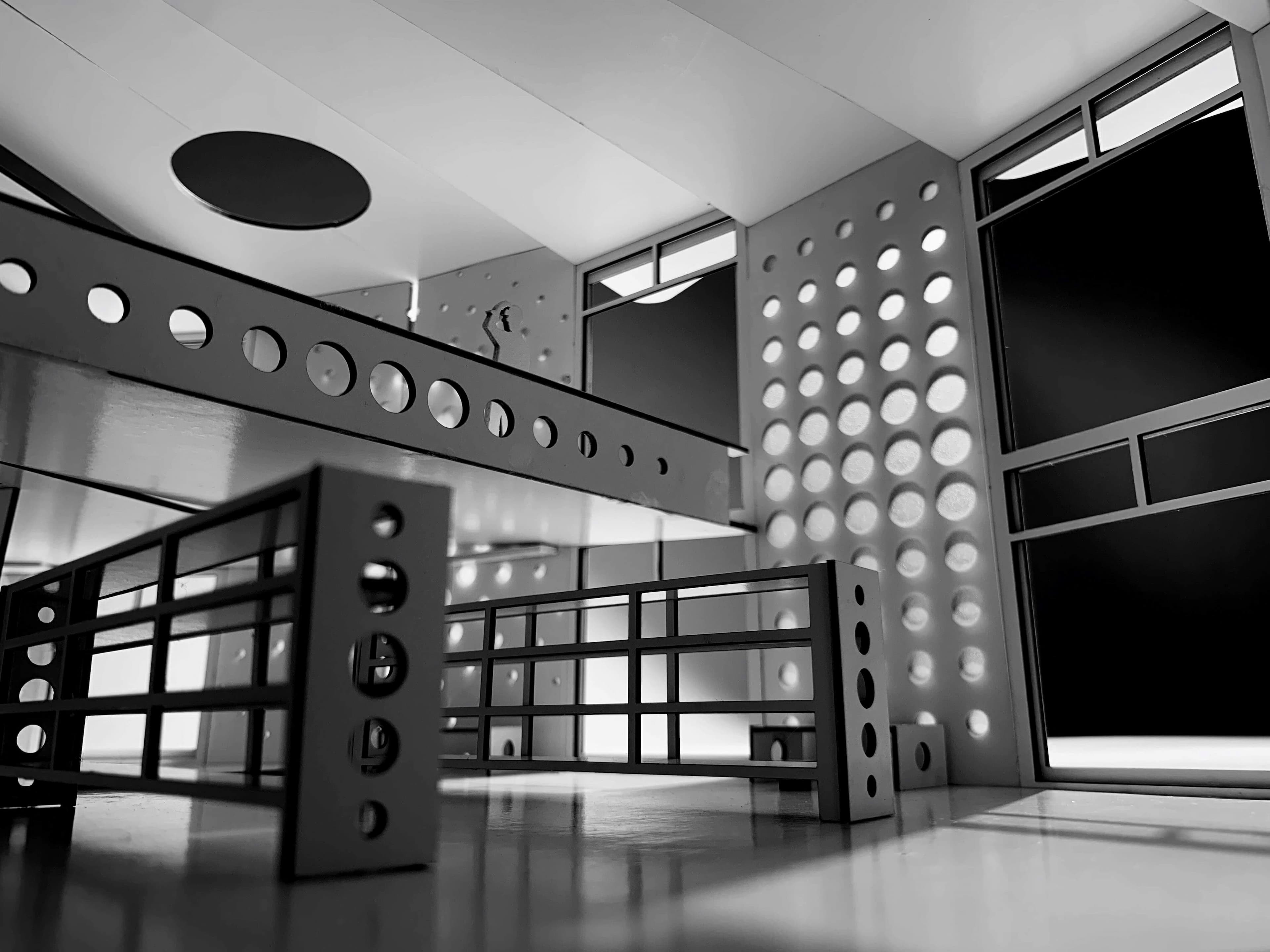 Hollowood-Kyle 04.jpg